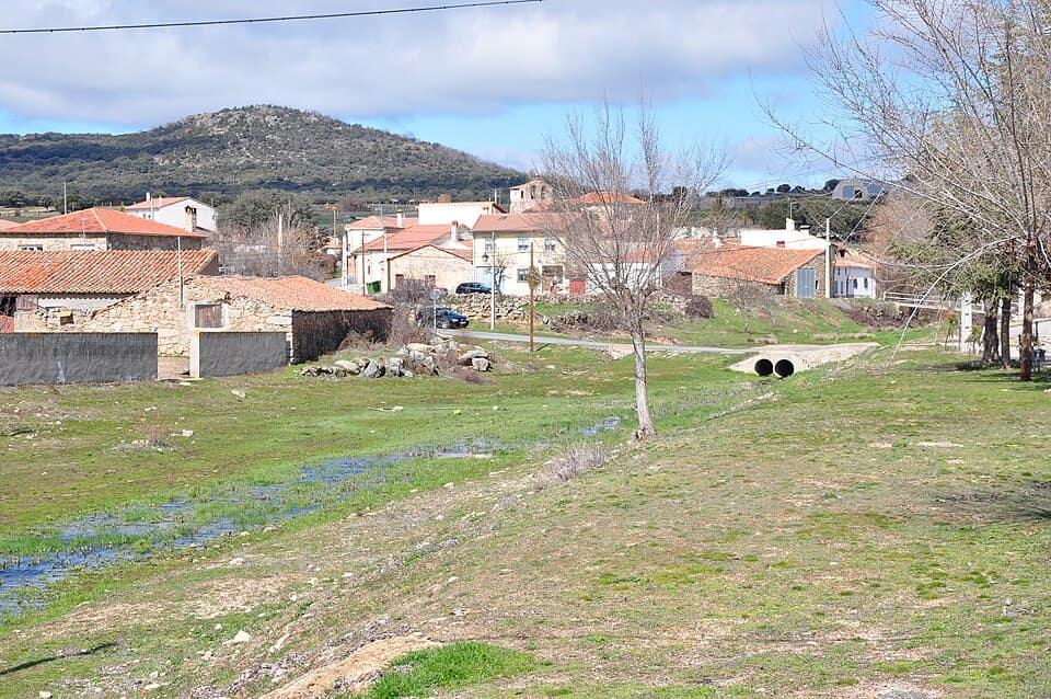 Vista de Becedillas