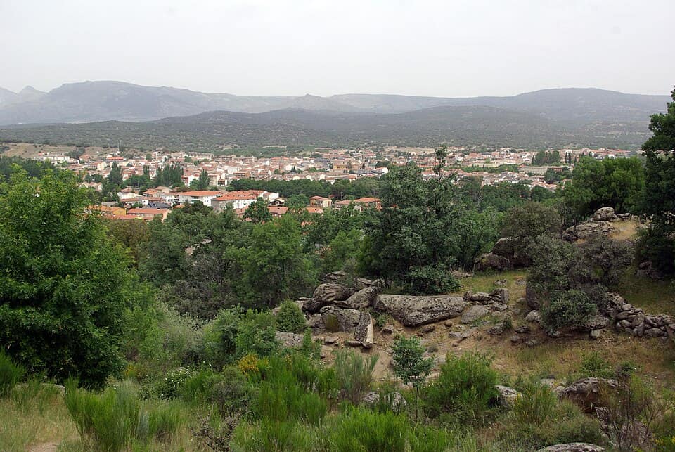 Vista de Navaluenga