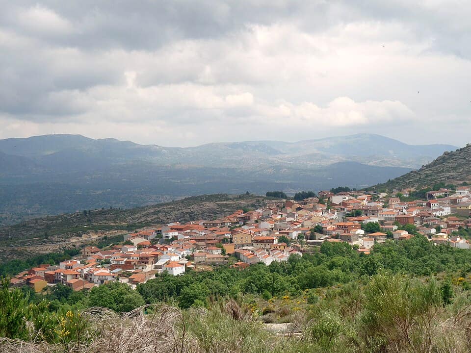 Vista de Villanueva de Ávila