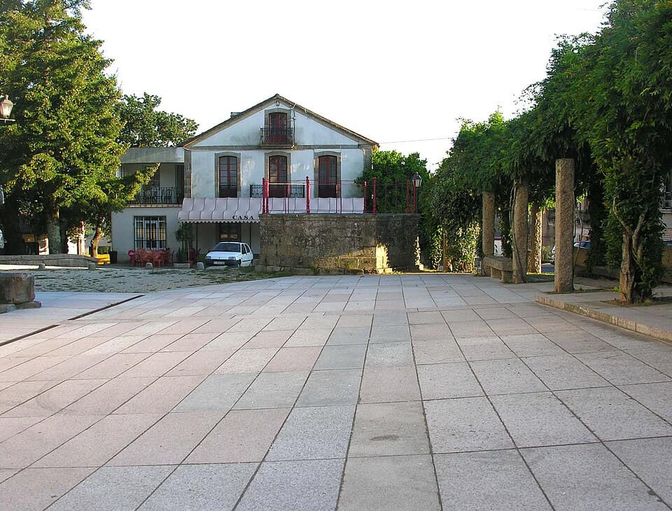 Vista de Brión