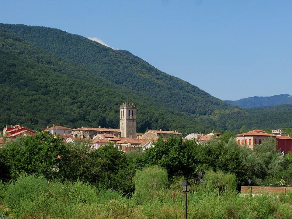 Vista de Sant Feliu de Pallerols