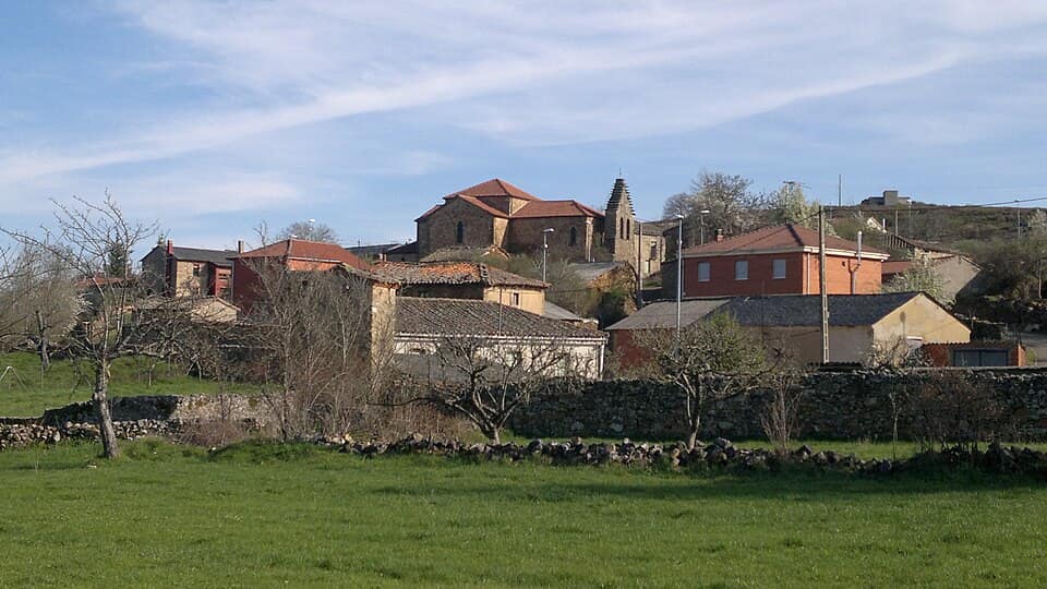 Vista de Soto y Amío