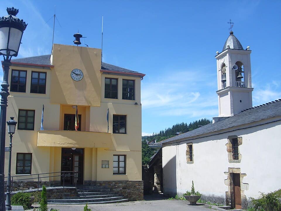 Vista de Santa Eulalia de Oscos