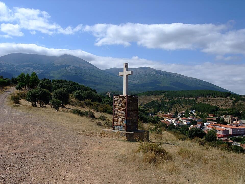 Vista de San Martín de la Virgen de Moncayo